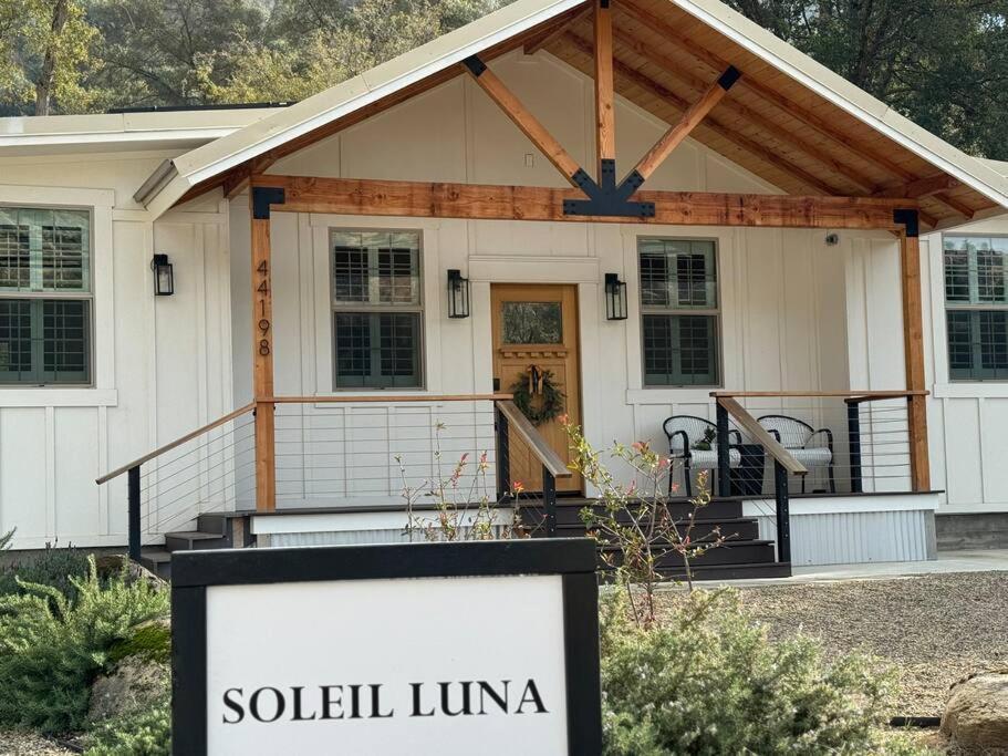 Soleil Luna 2 Miles From Sequoia Park Entrance Three Rivers Dış mekan fotoğraf